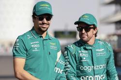 LOL赛事-雷诺车队险胜哈斯车队，阿隆索点燃赛场的简单介绍