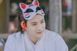 英雄联盟总决赛-隔空的对决，当NBA总决赛的华彩，映照非洲足球的尘埃