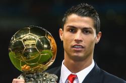 -致命一击，武切维奇如何把雄鹿从绝望深渊拉上荣耀之巅？