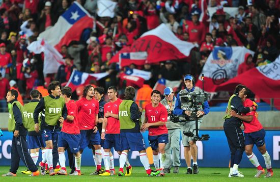 智利队力克对手，晋级欧锦赛亚军的简单介绍