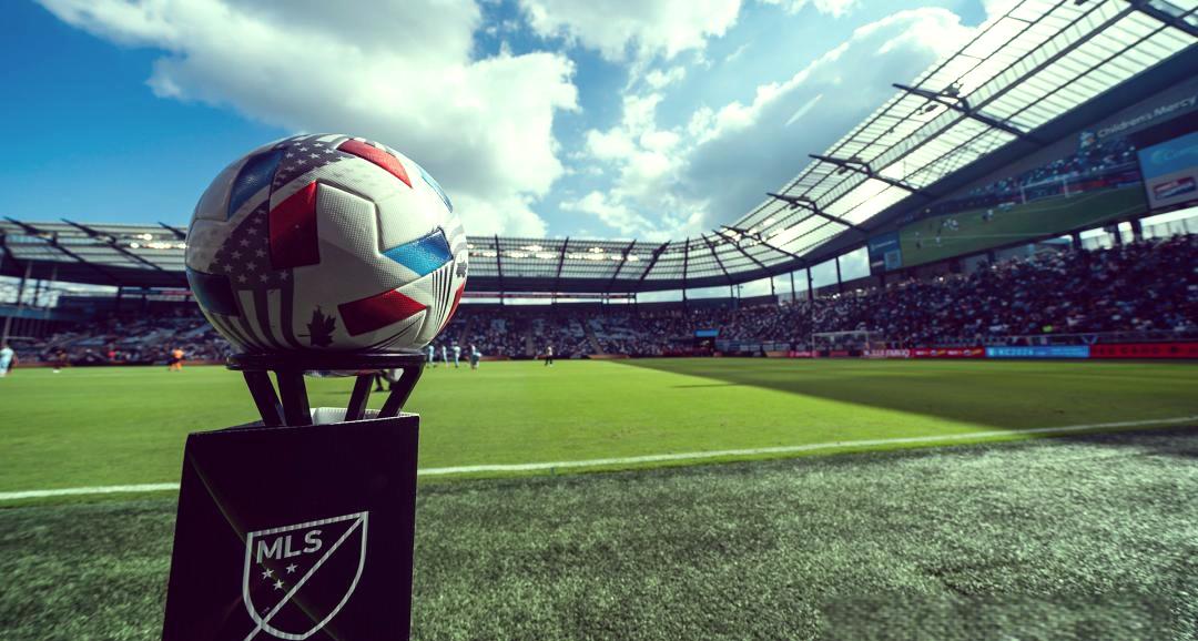 包含世界赛舞台，美洲杯代表国家出征荣耀的词条