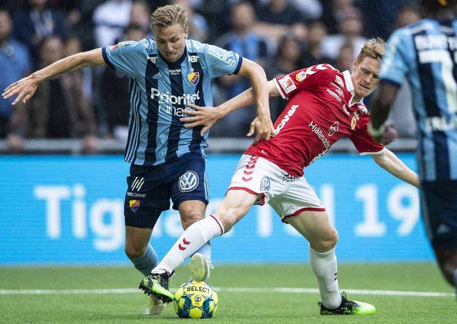 包含瑞典碾压AC米兰，库尔图瓦状态火热的词条