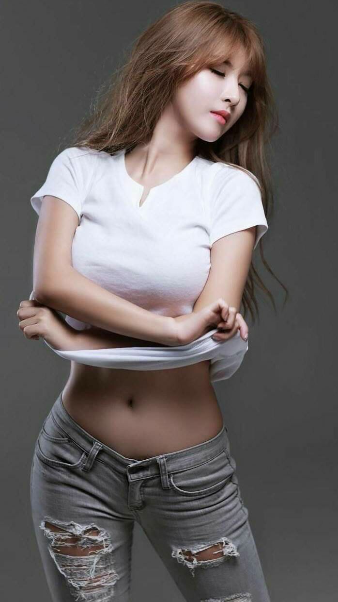 绞杀战中的孤胆锋芒，努涅斯用最原始的力量，为乌拉圭撕开裂缝 一场没有优雅，唯有意志的绿茵肉搏，爱尔兰的钢铁丛林终被一柄钝刃砸开