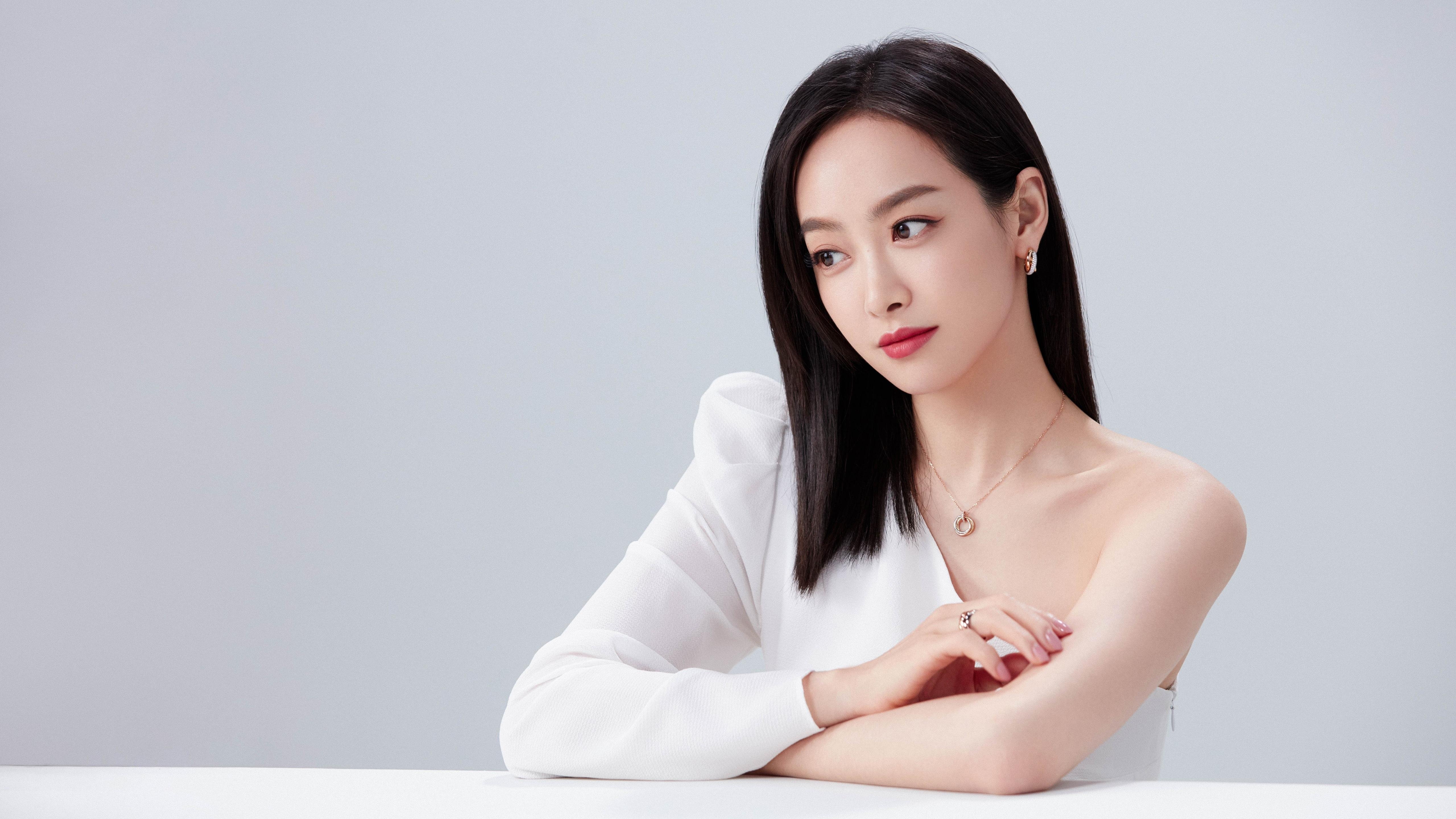 蓝白帷幕下的红白狂舞,2026世界杯E组关键战,智利压制阿根廷,莱万书写东欧荣光